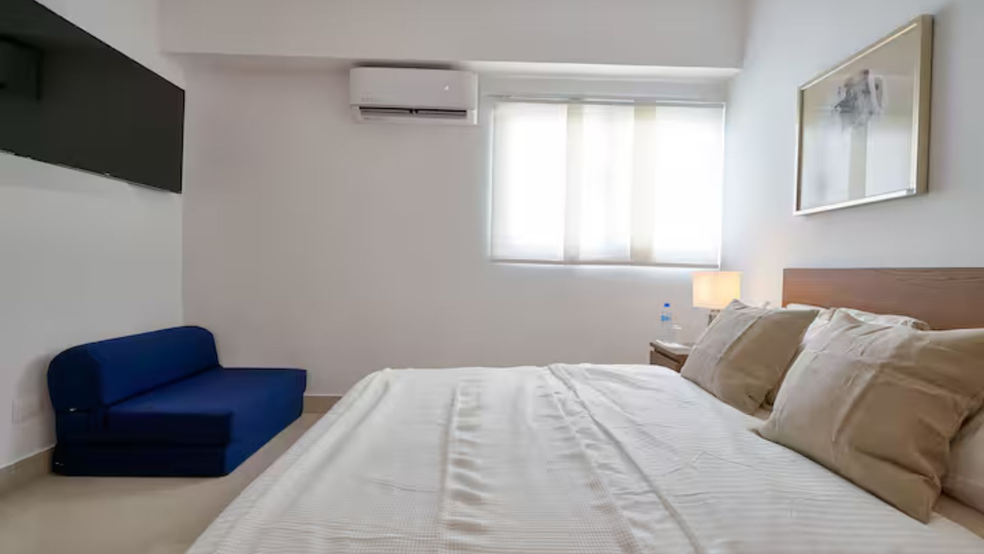 Available for rent-Sant.Dom CT3